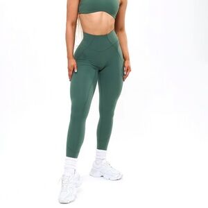 ISO buff bunny lemon pepino contour leggings